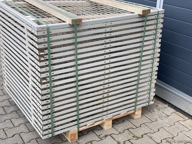 Rückwandgitter Schutzgitter Regal 1200 x 1100 mm/ Materialfarbe: ähnl. beige/ Maschenweite außen 93x53mm