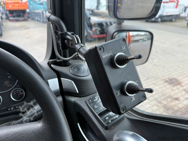 Road sweeper MAN TGM 18.340 Kehrmaschine FAUN VIAJET 6 HD 200 bar