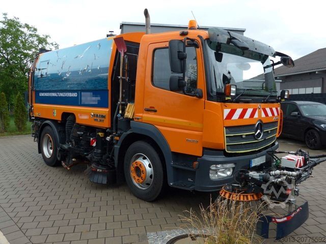 Road sweeper MERCEDES-BENZ ATEGO 1523 4x2 FAUN Viajet 6R/H HD 100 Bar