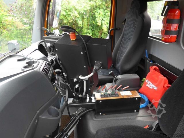 Road sweeper MERCEDES-BENZ ATEGO 1523 4x2 FAUN Viajet 6R/H HD 100 Bar