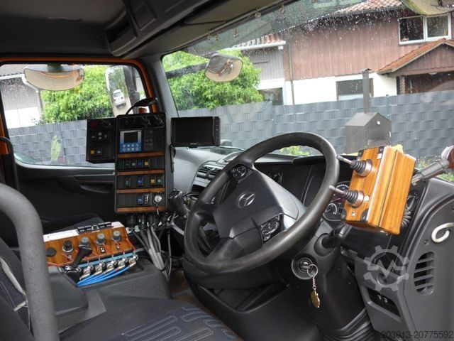 Road sweeper MERCEDES-BENZ ATEGO 1523 4x2 FAUN Viajet 6R/H HD 100 Bar