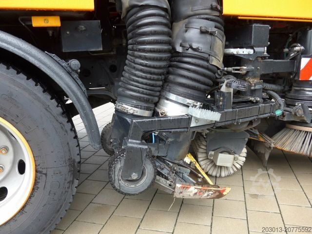 Road sweeper MERCEDES-BENZ ATEGO 1523 4x2 FAUN Viajet 6R/H HD 100 Bar