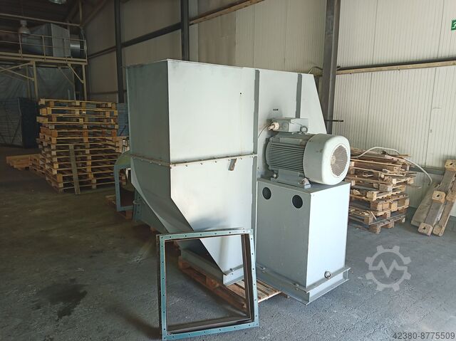 Odstředivé dmychadlo Odstředivý ventilátor Howden Turbowerke Meissen 37kW ; 56000m³ LRN 0800 W 100/11 GR360