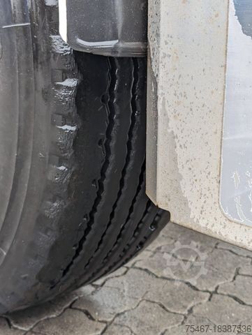 Naczepa z wymienną zabudową OZGUL TRAILER 20 Fuß Blatgefedert