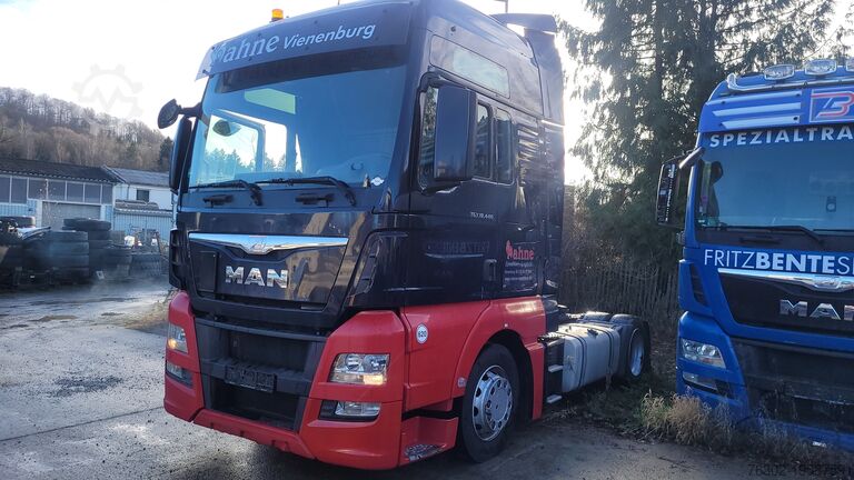 Objemový tahaè MAN 18.440 XXL Mega 2 Tank