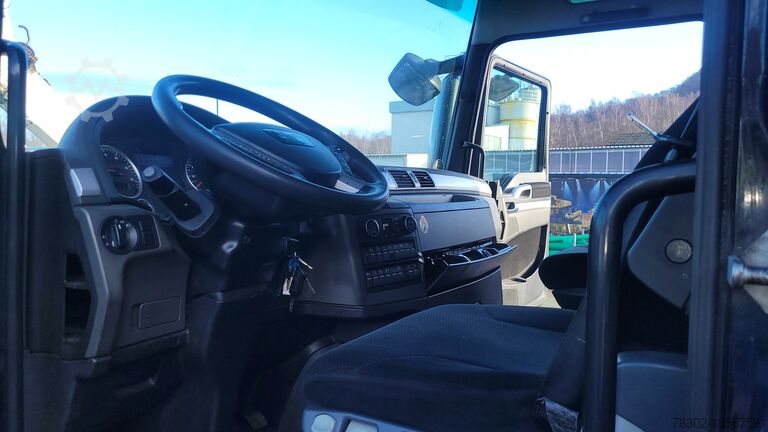 Objemový tahaè MAN 18.440 XXL Mega 2 Tank