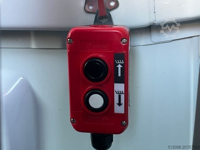 Tipper van VOLKSWAGEN T6.1 2.0 TDI 3X SEITENKIPPER DSG SHZ AHK 1.HAND