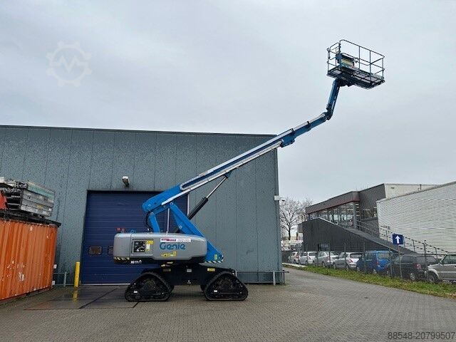 Telescopic work platform Genie S-65 TraX
