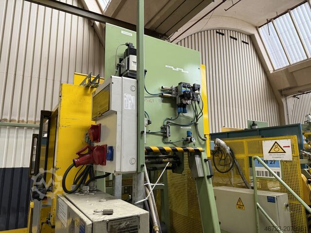 Dækmonteringsmaskine med tre varme knive GoodYear S.A. Formenbauwerk BRC III R1 E84