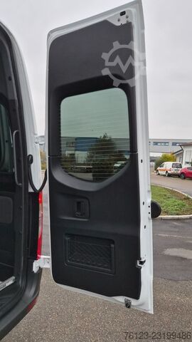 Minibus MERCEDES-BENZ Sprinter 315 VIP Mobility 23 Airline Stock