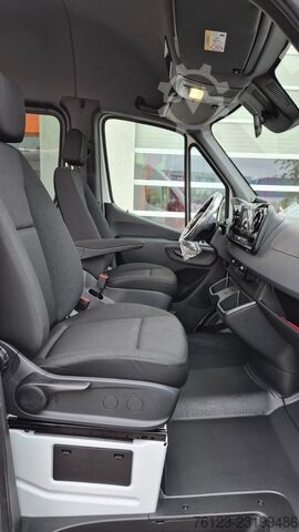 Minibus MERCEDES-BENZ Sprinter 315 VIP Mobility 23 Airline Stock