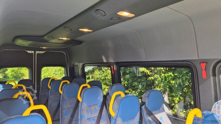 Minibus MERCEDES-BENZ 8 x 517 Sprinter Lord Light  22 SS Aktionspreis
