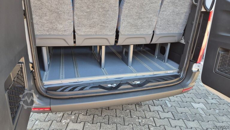 Minibus MERCEDES-BENZ 8 x 517 Sprinter Lord Light  22 SS Aktionspreis