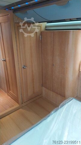 Camper Neoplan Starliner 2 XXL Wohnbus Setra
