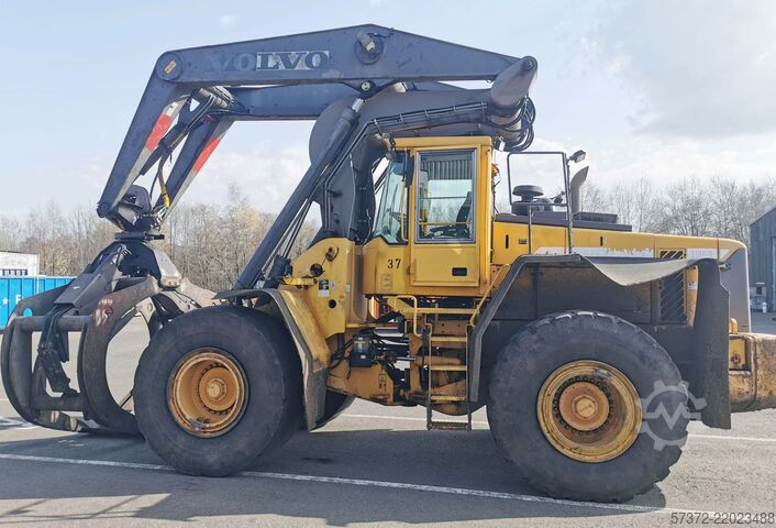 Caricatore Volvo L180D