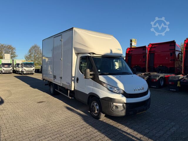 Skåpbil IVECO Daily 35C15 3,0L Koffer LBW 750kg Euro6 Seitentü