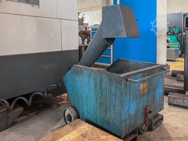 Vertical machining center HAAS VM-6