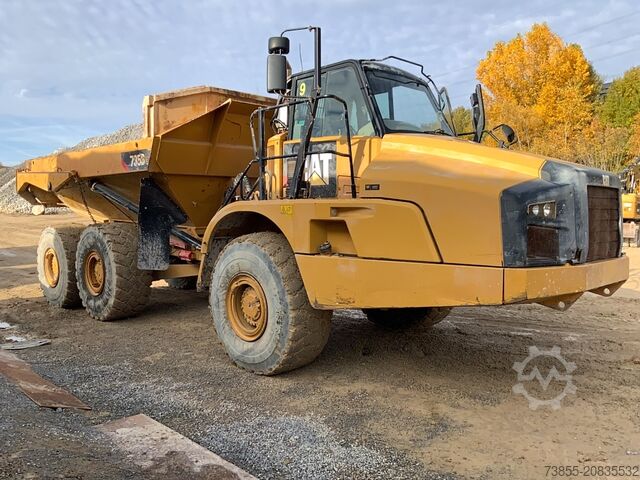 Articulated Dump Truck Caterpillar 735B
