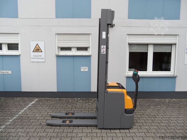 Stivuitor manual Jungheinrich EJC 214 - 553 Stunden - E-Lenkung
