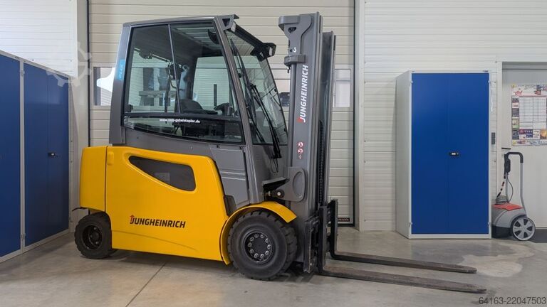 Carretilla eléctrica de 4 ruedas Jungheinrich EFG 425 GE120-470DZ