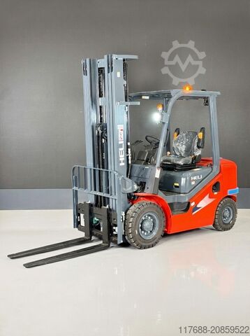 Diesel voorlader Heli CPCD35-H3-Diesel 3,5t 5,4m Triplex KUBOTA Garantie