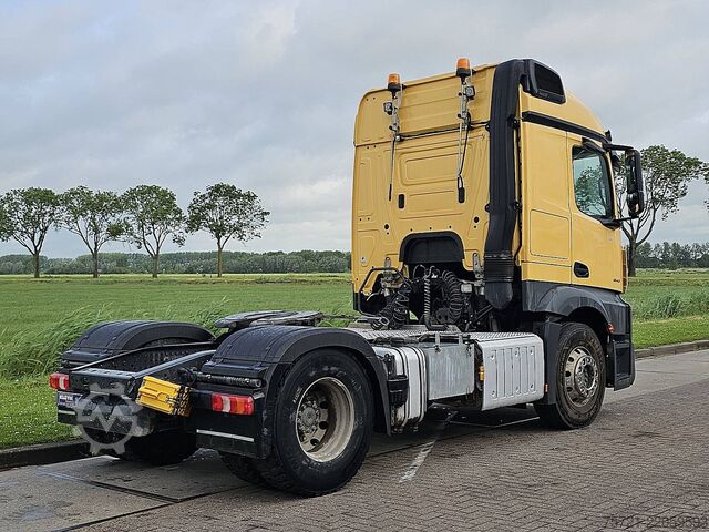 Standaard trekker MERCEDES-BENZ ACTROS 1843