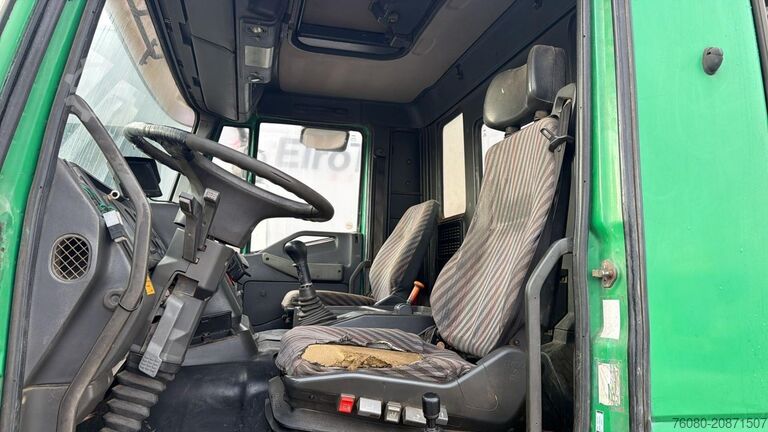 3-zijdenkipper Iveco Eurotrakker 260 E 37 (MANUAL PUMP / POMPE MANUE...