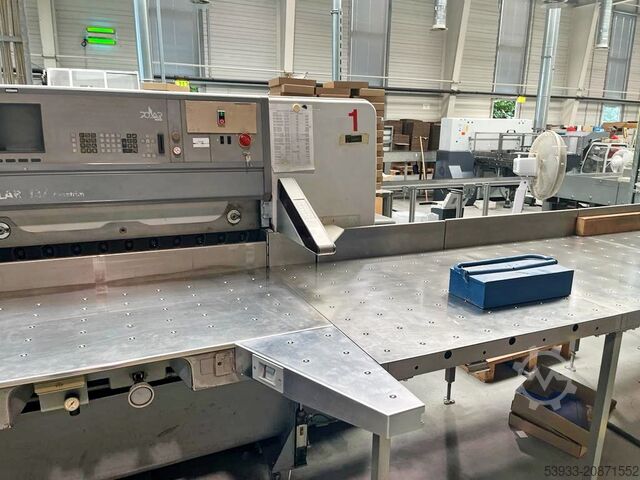 Papier snijmachine Polar 137-ED