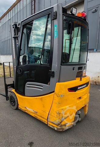 Elektrický – 3 kola Jungheinrich EFG216k /2021y/ 4560mh RES MA