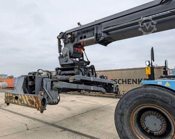 Apilador de contenedores llenos SMV SC4527CA5