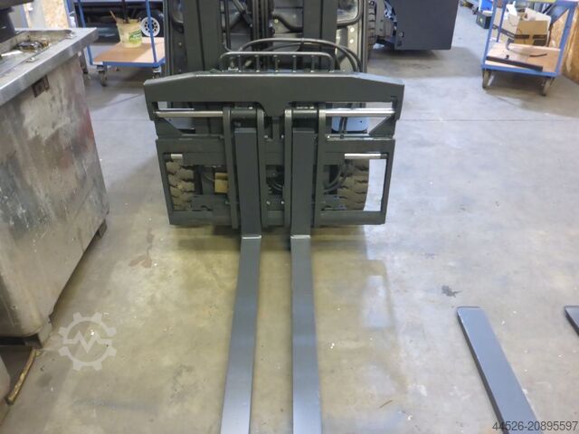 Carretilla eléctrica de 4 ruedas Linde E30