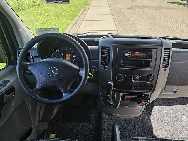 ψυγείο βαν MERCEDES-BENZ SPRINTER 516 frigo automaat ac