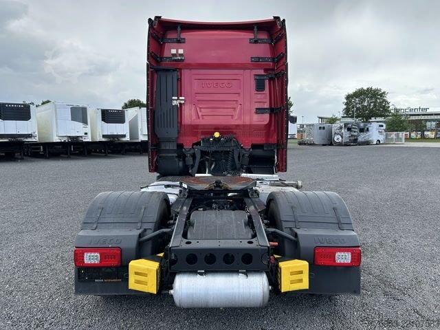 Tractor estándar Iveco S-Way 460 Standklima Intarder Riwo Kompressor