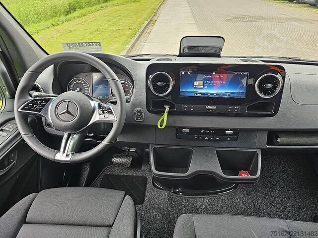 Break à toit surélevé MERCEDES-BENZ ESPRINTER 81 kWh wltp 302 kms