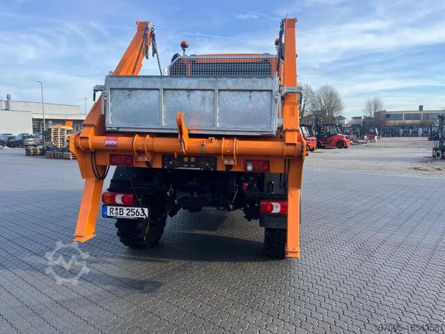 Andra Mercedes-Benz Unimog U 219 mit Jotha Aufbau