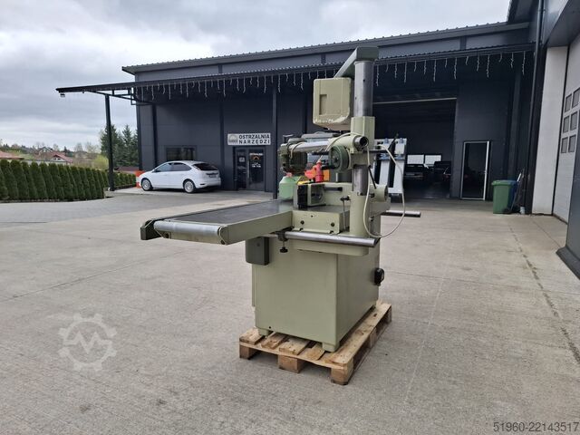 Donjovretenasta glodalica 9/26 SCM T130N + posuw 9/26