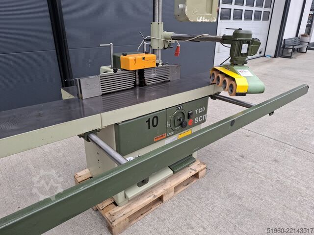 Donjovretenasta glodalica 9/26 SCM T130N + posuw 9/26