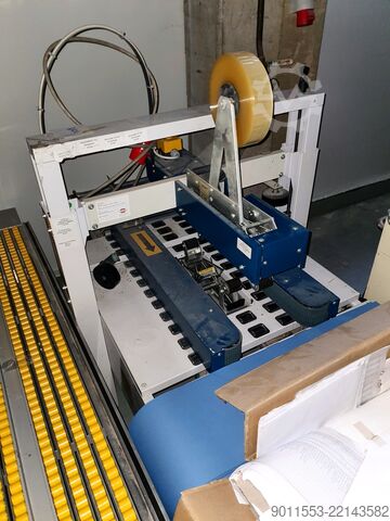 Mașină de ambalat carton Robopac Robotape 50 M