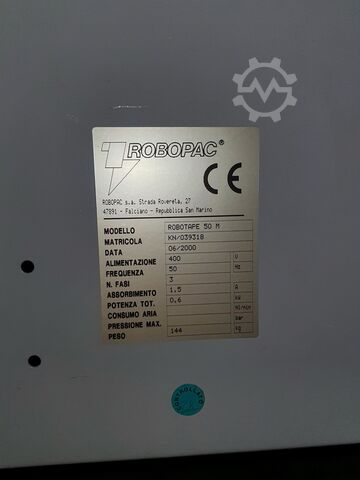 Mașină de ambalat carton Robopac Robotape 50 M