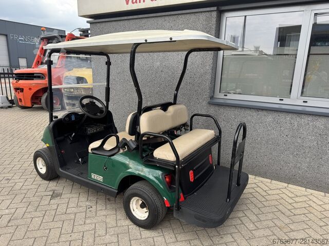 EZGO RXV Golfkar Golfcar Elektrisch 4 Zits 2019 Inc Lader EZ-GO RXV Golfkar Golfcar Elektrisch 4 Zits 2019 Inc Lader
