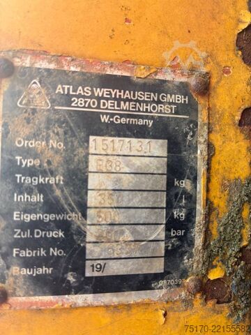 Griber Atlas Zweischalengreifer mit Verlängerung / Greifer 2019