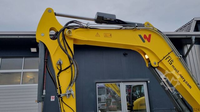 Midi excavator Wacker Neuson ET90 - POWERTILT - 3X BUCKETS - 2018 YEAR - CAMERA