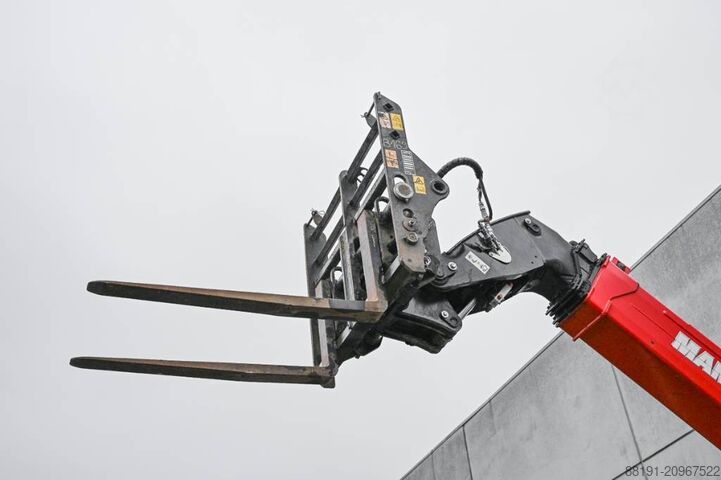 Caricatore telescopico Manitou MT 1135