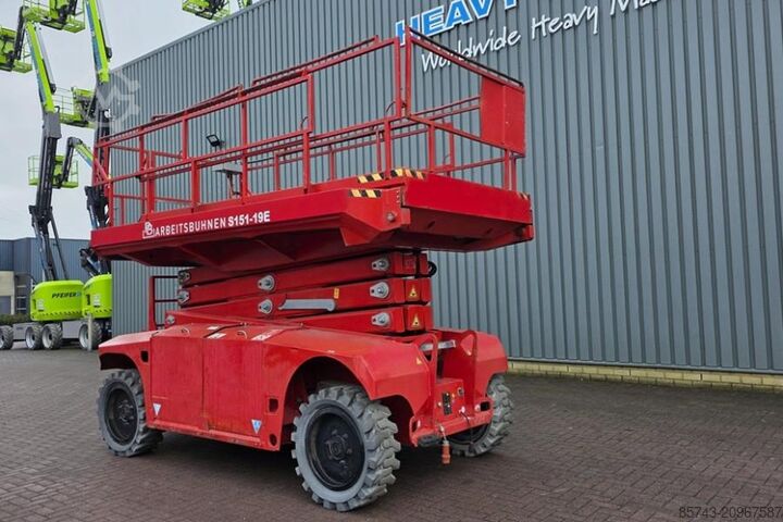 Ascensore a forbice PB Lifttechnik S151-19E 4x4 Electric, 4x4 Drive, 15m Working Heig