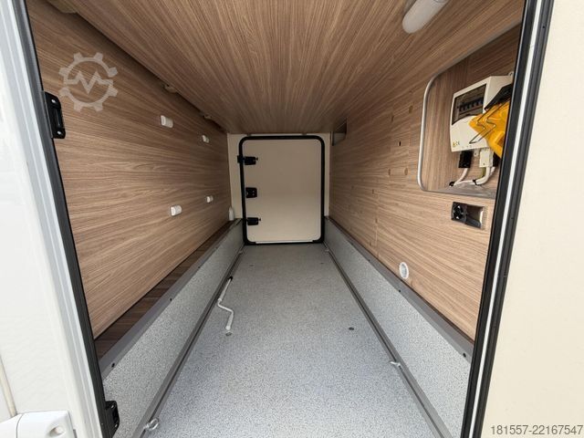 Autocaravana semi-integrada BÜRSTNER Lyseo M Harmony Line IT 690 G 9G Automatik, TV