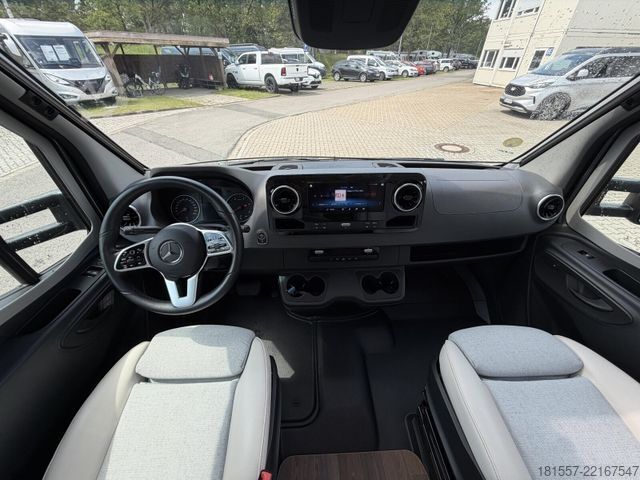 Autocaravana semi-integrada BÜRSTNER Lyseo M Harmony Line IT 690 G 9G Automatik, TV