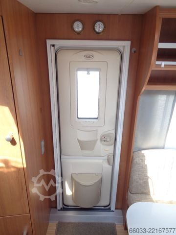 Caravana LMC Musica 560 E Arctic *Vorzelt*Mover*ALDE m. FBHz.