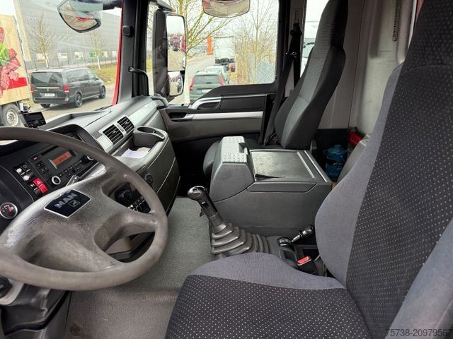 Autocamion basculant tridirecțional MAN TGS 41.480 8x4 Kipper+Kran Penz/Intarder