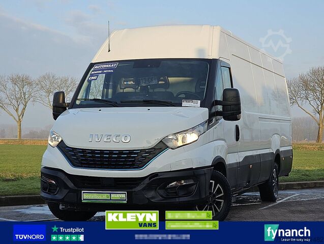 Kombi med högt tak IVECO DAILY 35 S 14 NV 3.0 AUT. L3H2