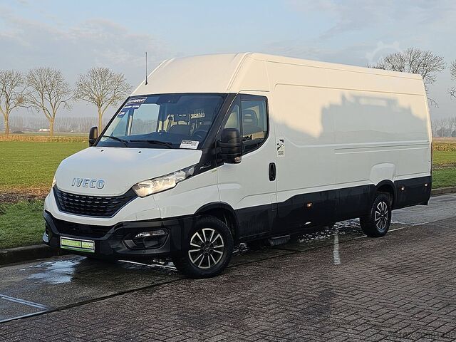 Kombi med högt tak IVECO DAILY 35 S 14 NV 3.0 AUT. L3H2